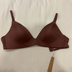 SKIMS T-SHIRT BRA